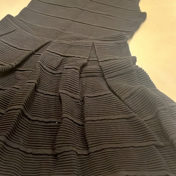 Milly dress thick material - Picture 6 of 9